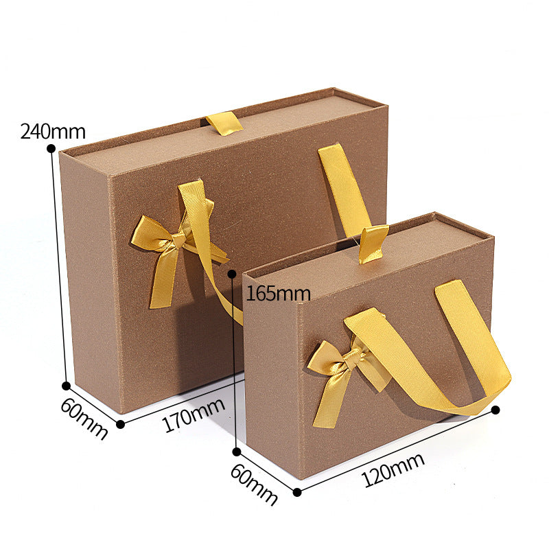 Scatola regalo elegante con fiocco - packaging luxury per occasioni speciali