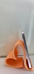 Porta cellulare a forma di cuore – Accessorio da scrivania in stampa 3D artigianale