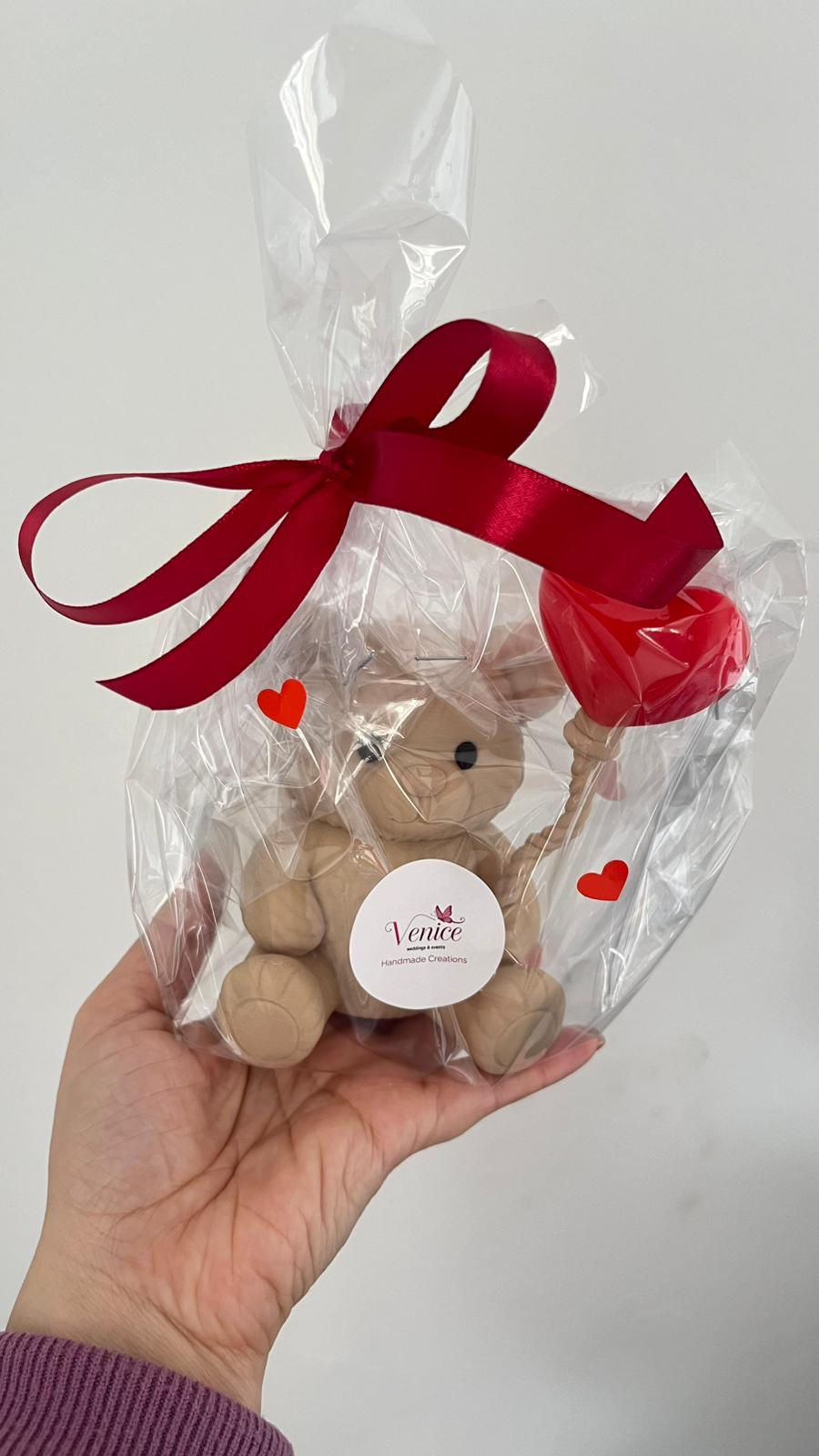Orsetto con Palloncino a Cuore – Regalo artigianale in stampa 3D